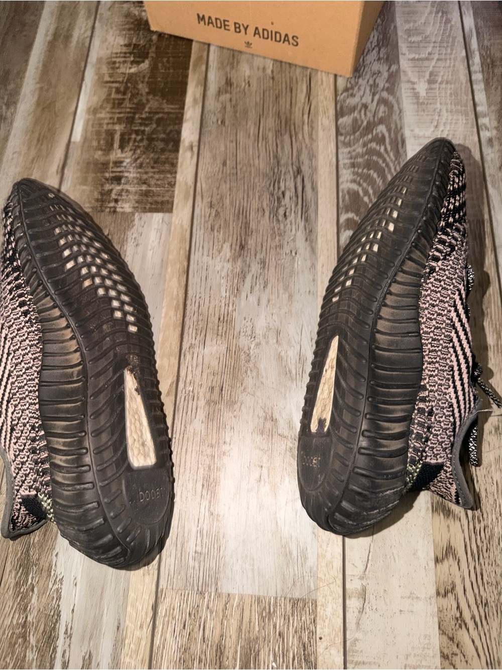 YEEZY BOOST 350 WOMEN - Picture 3 of 4